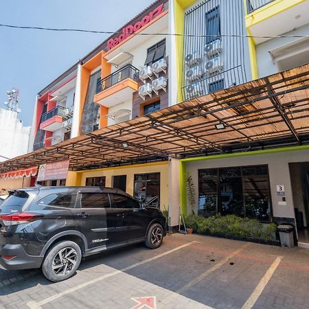 Reddoorz Near Taman Krida Budaya Malang Exteriér fotografie