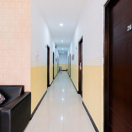Reddoorz Near Taman Krida Budaya Malang Exteriér fotografie