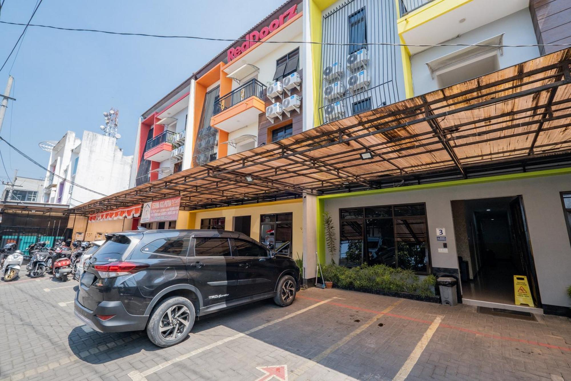 Reddoorz Near Taman Krida Budaya Malang Exteriér fotografie