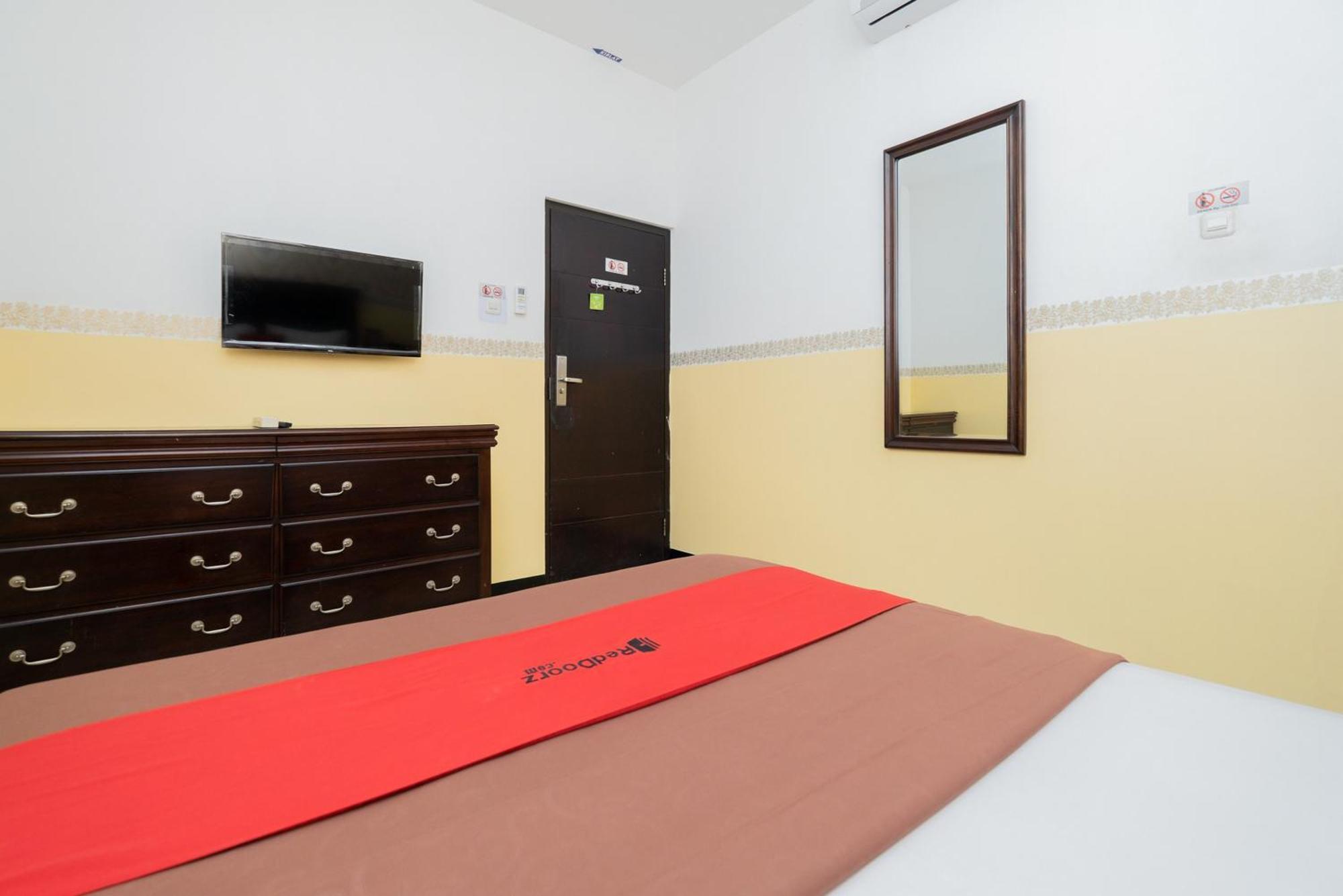 Reddoorz Near Taman Krida Budaya Malang Exteriér fotografie